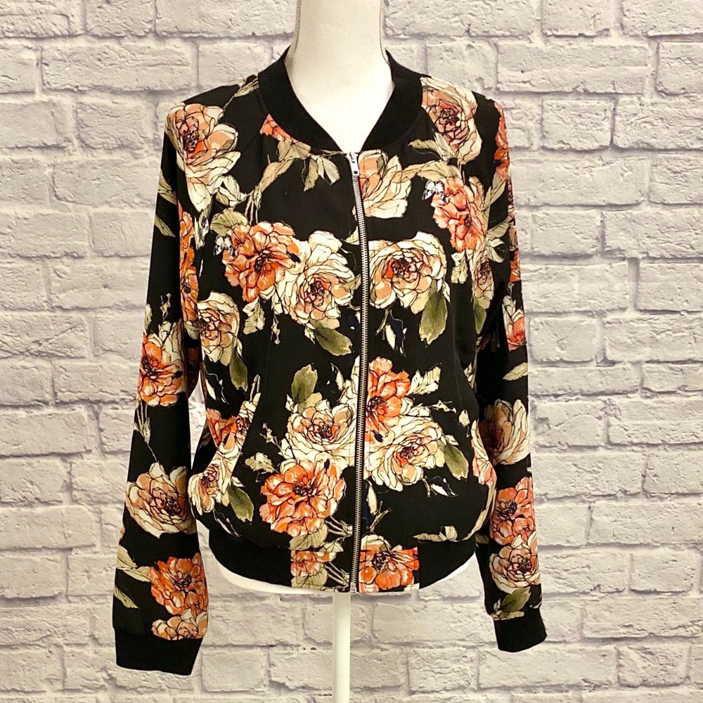 🥳 HOST PICK-Bomber 💖 Jacket Size L